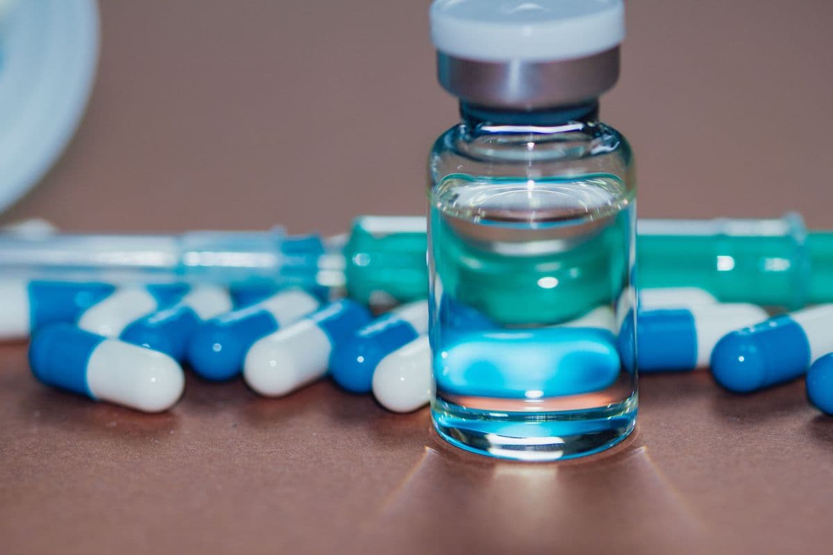 Sermorelin vs BPC-157: Key Differences Explained